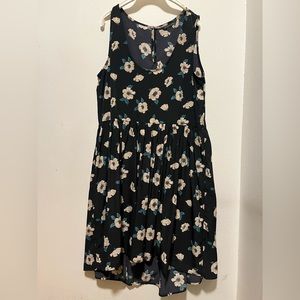 Women floral dress size 6